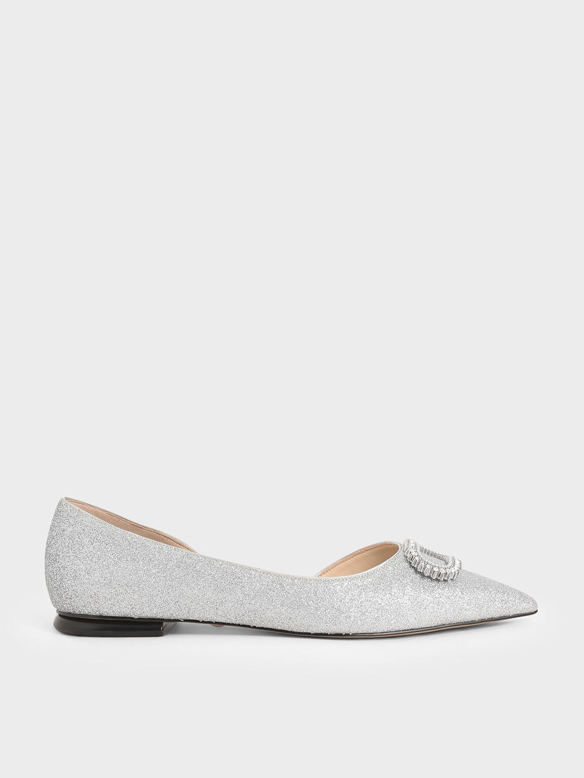 Ballerines en satin ornées