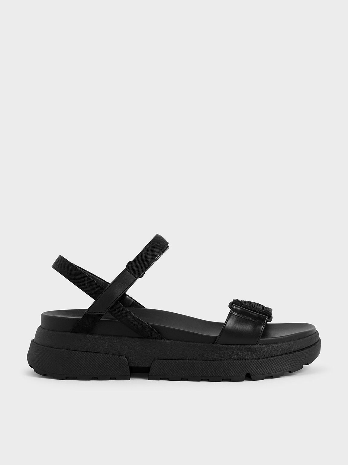 Flache Sandalen aus Mesh und Ripsband