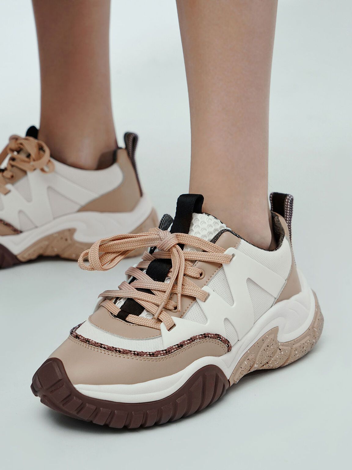 Chunky-Sneaker aus Mesh und Netz