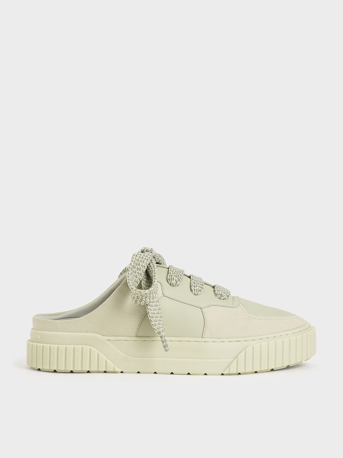 Slip-On-Sneaker aus Mikrosuede