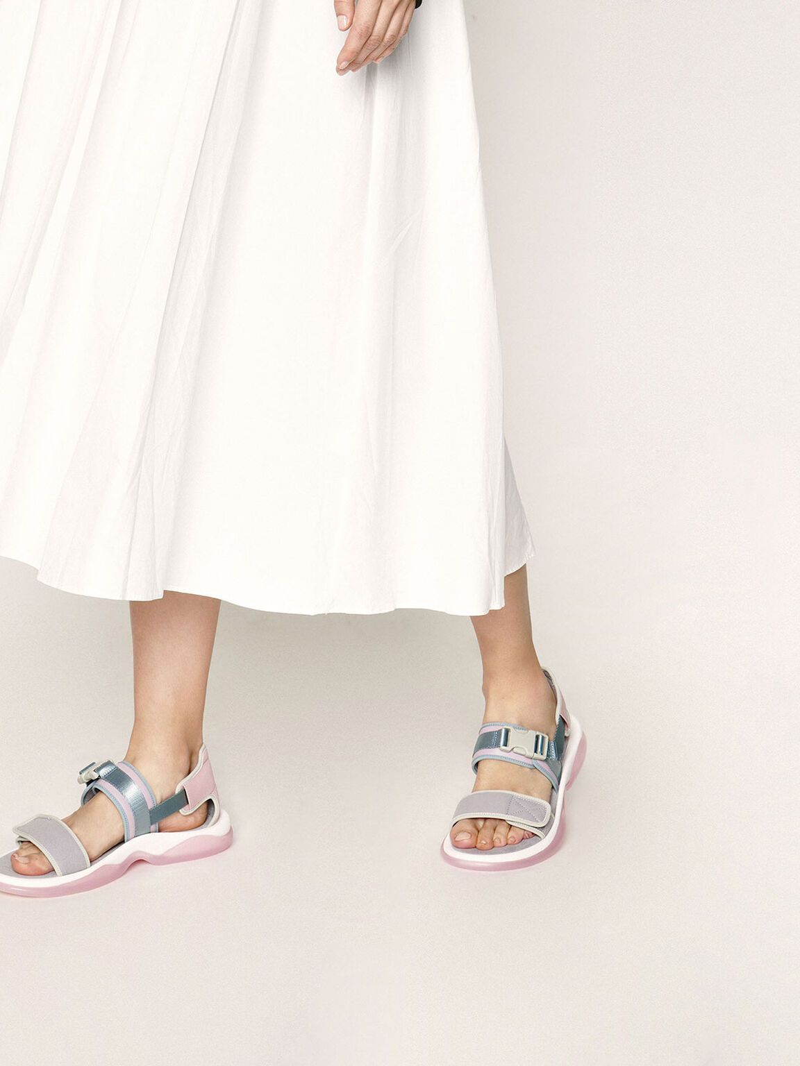 Riemchen-Klobige Sandalen