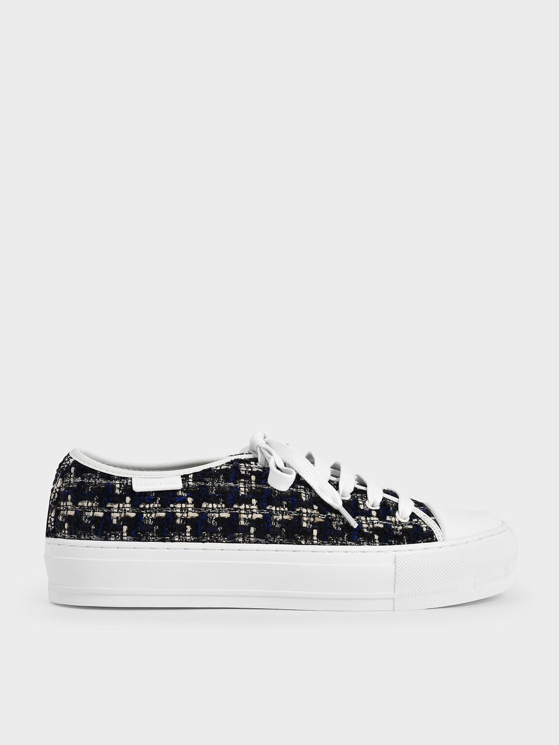 Tweed-Trainer