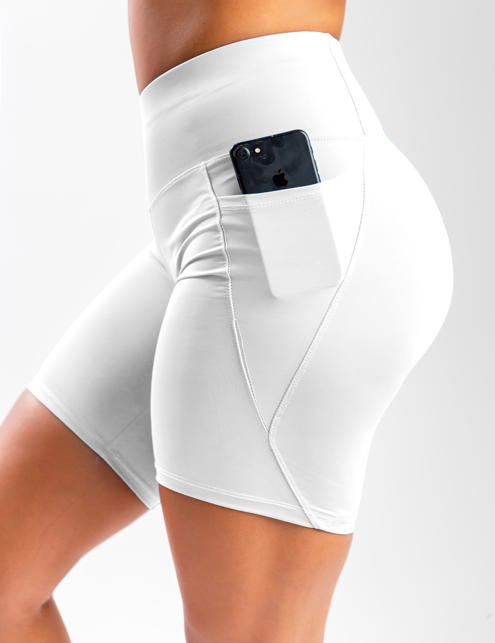 SHORT BIKER CON BOLSA